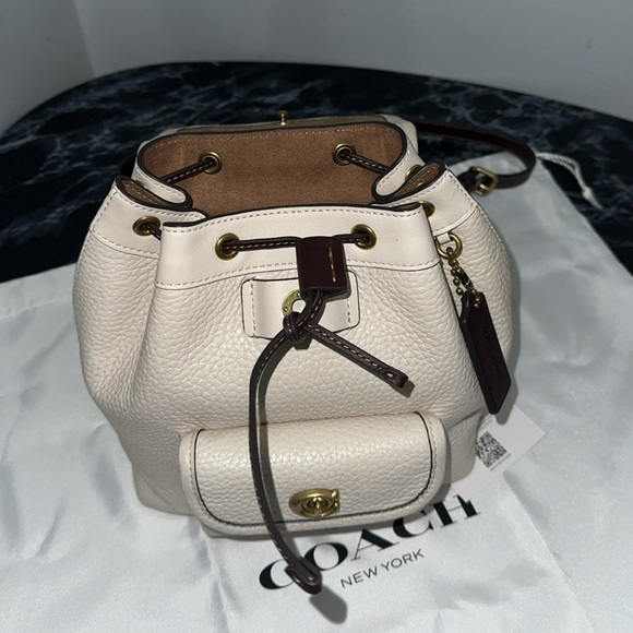 COACH Bag Riya 21 Backpack Chalk White Leather AUTHENTIC NWT-Broken Snap Closure - Picture 7 of 15